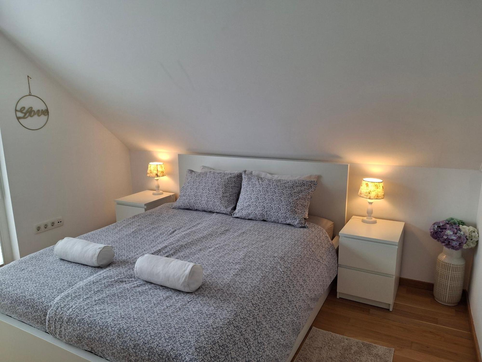 רדובליצ'ה Spacious Family Home Near Bled - Modern & Cozy מראה חיצוני תמונה