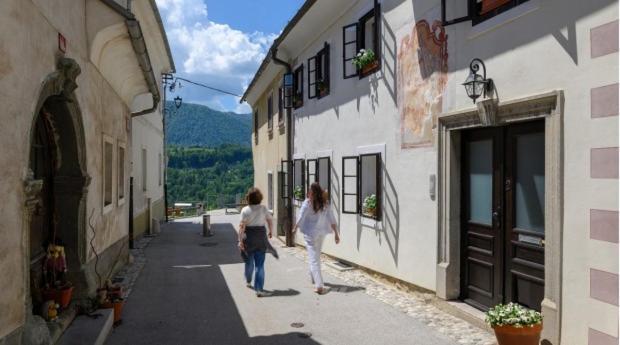 רדובליצ'ה Spacious Family Home Near Bled - Modern & Cozy מראה חיצוני תמונה